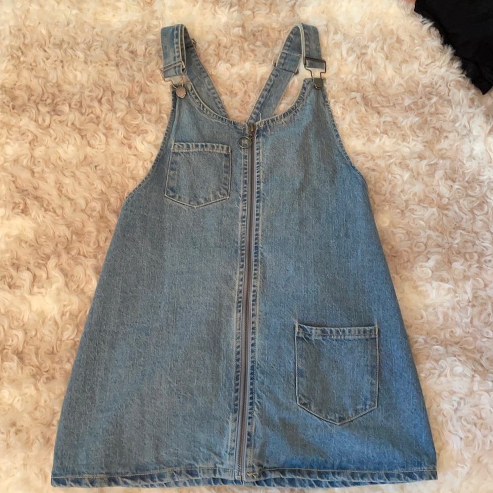 Forever 21 overall dress